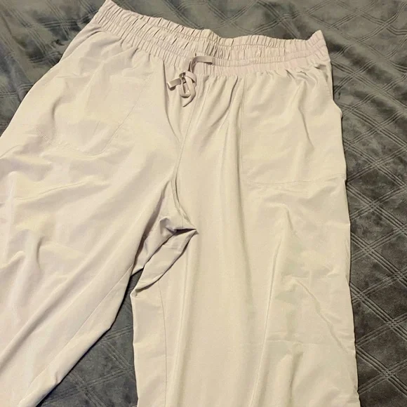Women’s Joggers - Picture 6 of 6